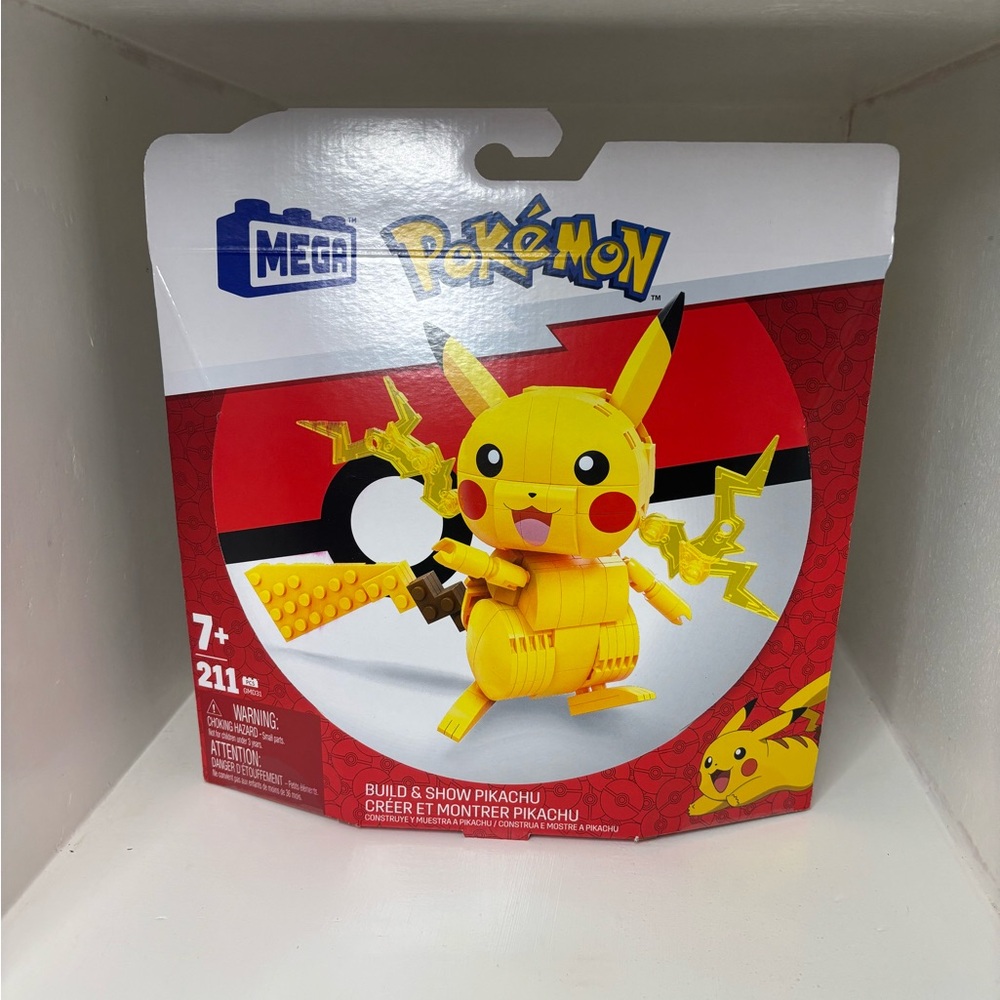 Mega Pokémon Pikachu Building Set